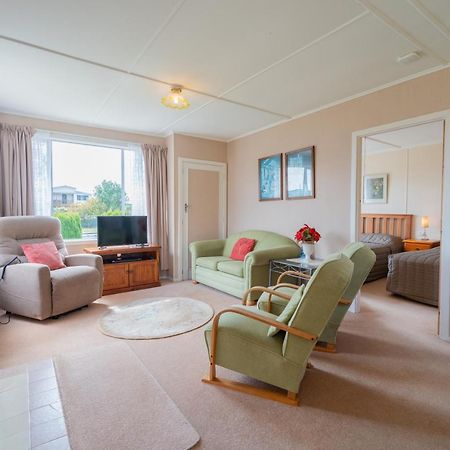 Rustlein Cottage - Te Anau Holiday Home Exteriör bild